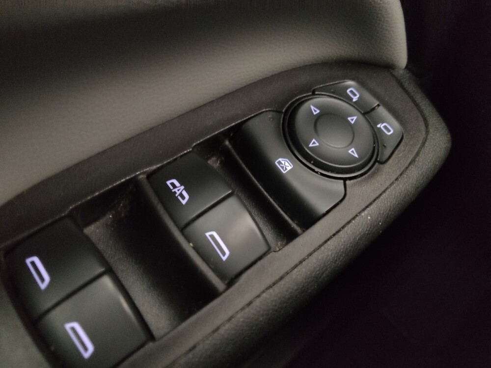 2020 Chevrolet Equinox in Albuquerque, NM 87113 - 18124085 27