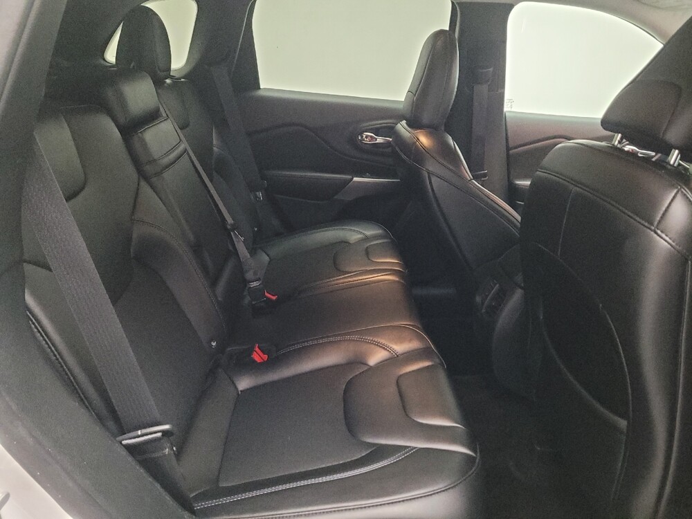 2019 Jeep Cherokee in Sacramento, CA 95821 - 18124087 19