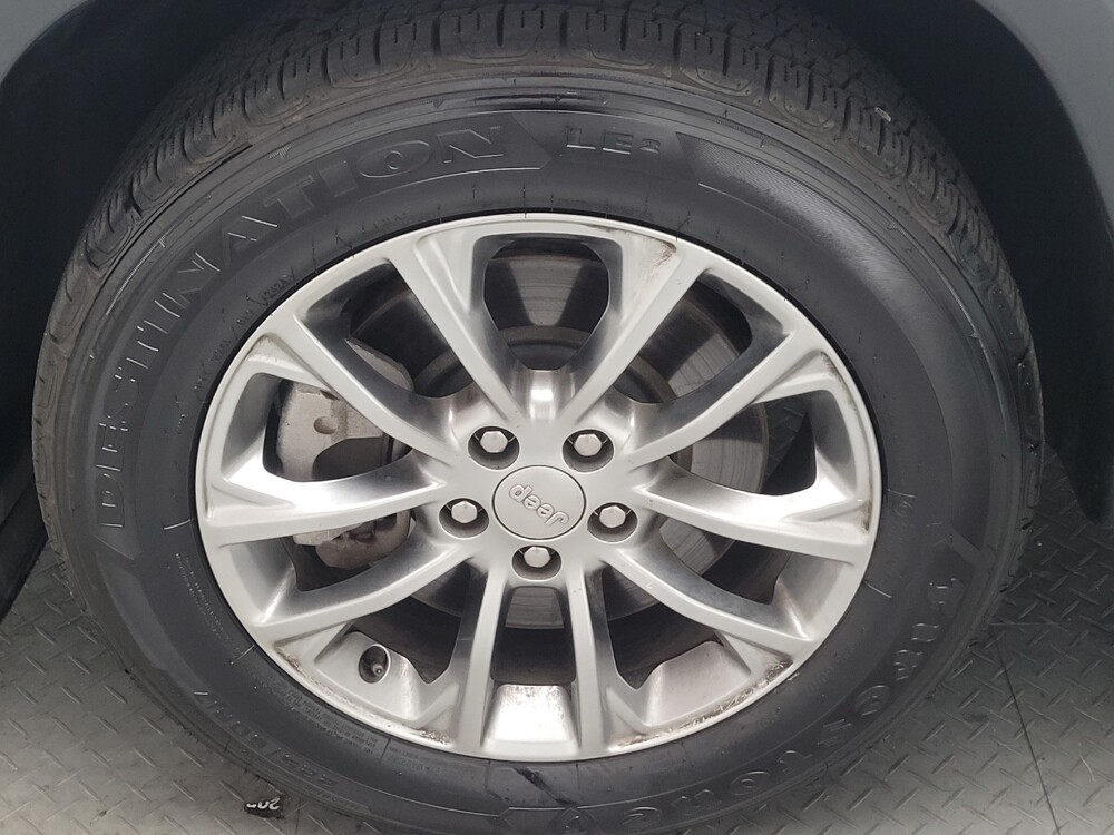 2019 Jeep Cherokee in Sacramento, CA 95821 - 18124087 31