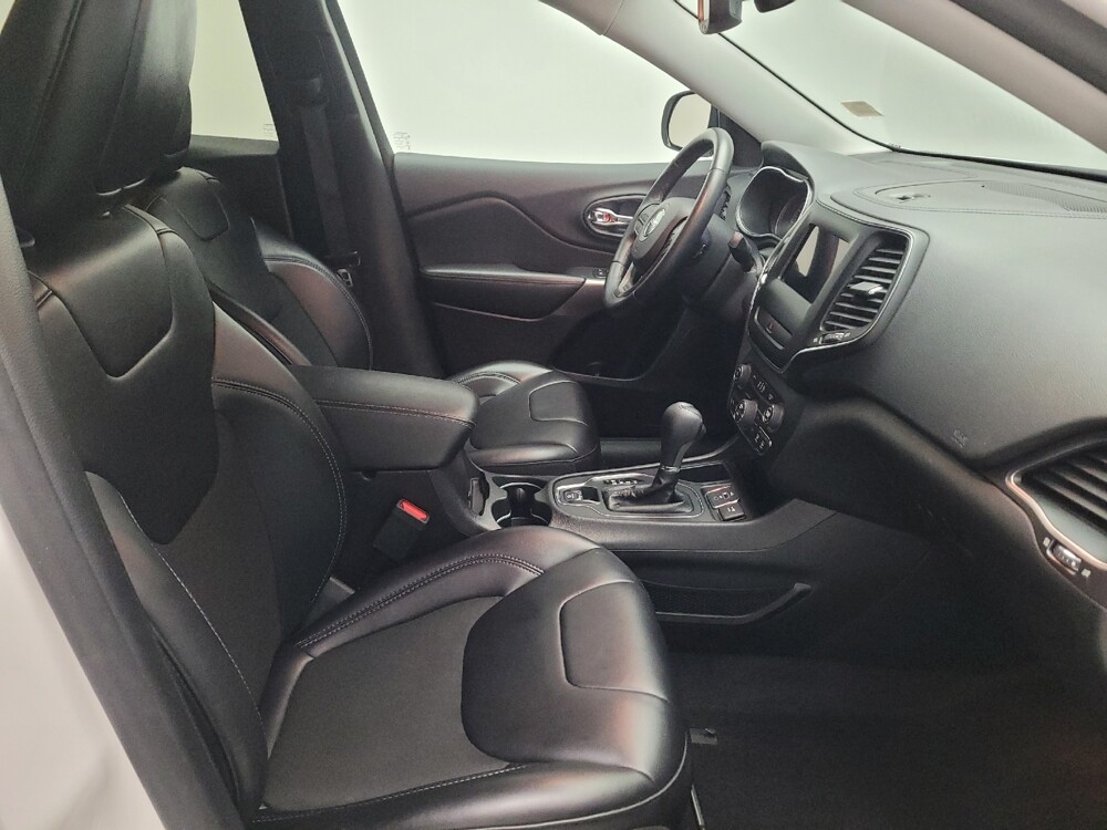 2019 Jeep Cherokee in Sacramento, CA 95821 - 18124087 21