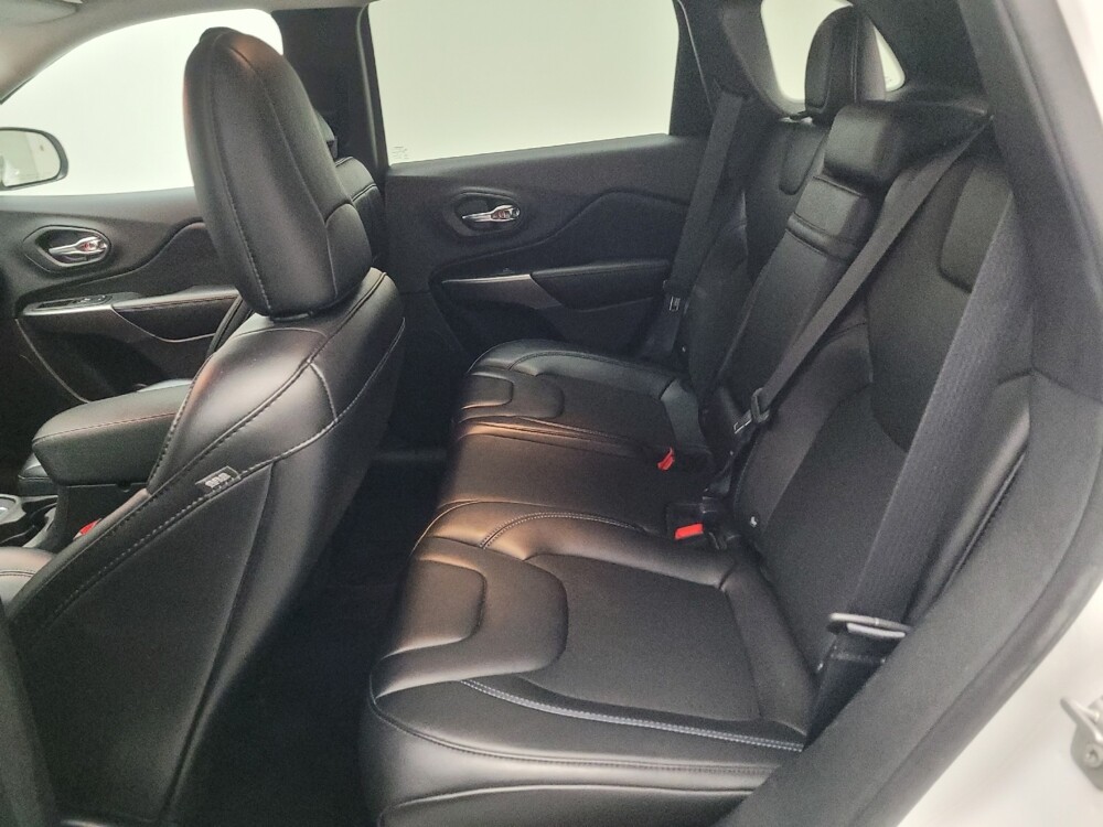 2019 Jeep Cherokee in Sacramento, CA 95821 - 18124087 18