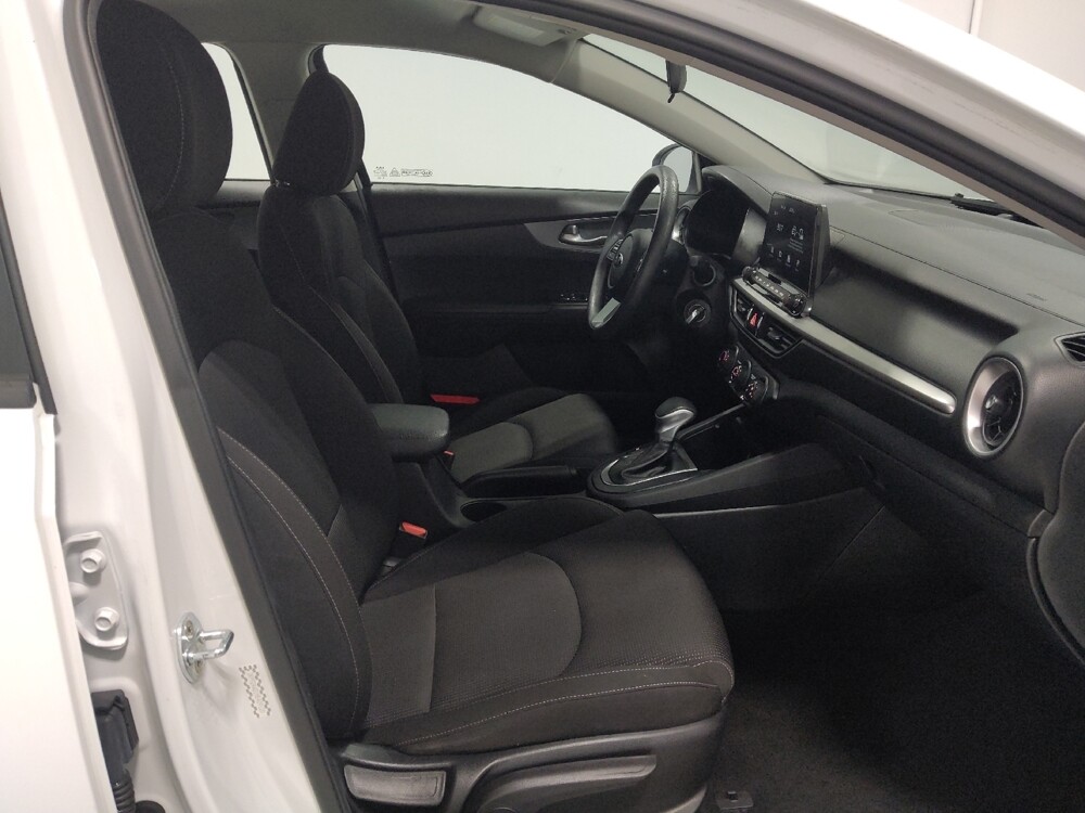 2021 Kia Forte in Columbus, OH 43231 - 18124089 21