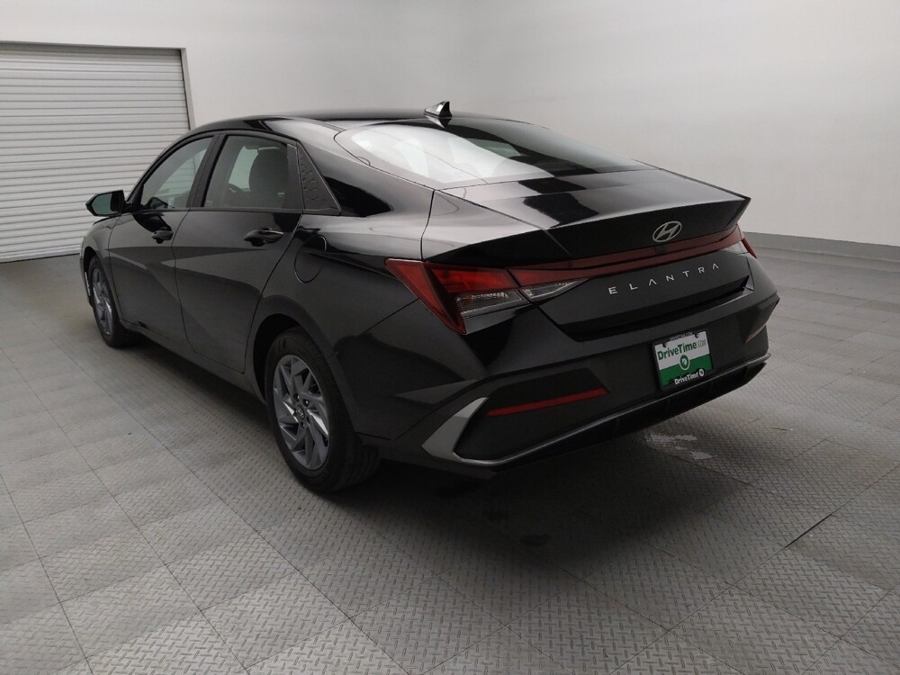 2024 Hyundai Elantra in Fort Worth, TX 76116 - 18124093 5