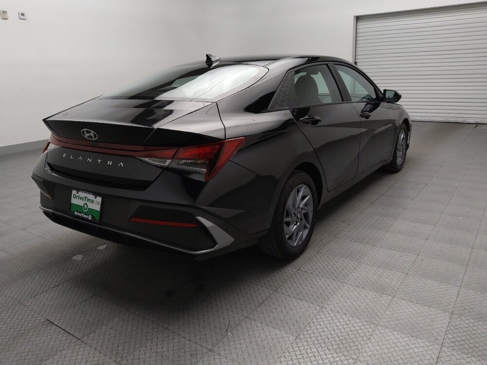 2024 Hyundai Elantra in Fort Worth, TX 76116 - 18124093 9