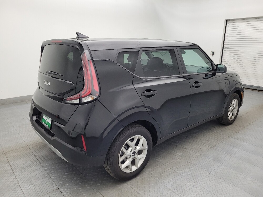 2025 Kia Soul in Fayetteville, NC 28304 - 18124097 10