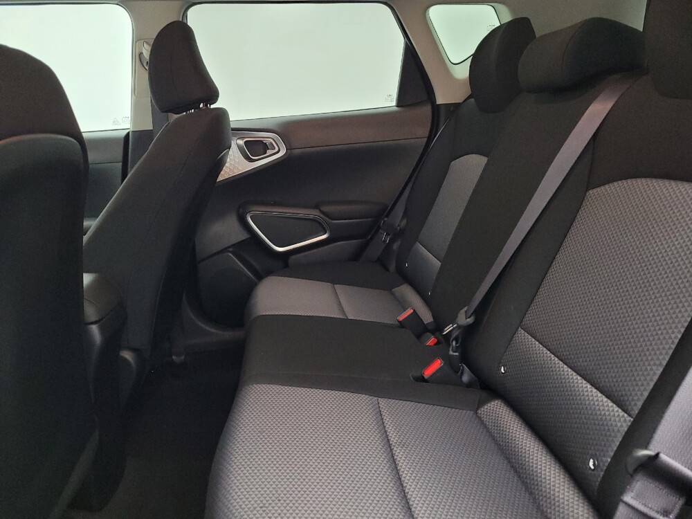 2025 Kia Soul in Fayetteville, NC 28304 - 18124097 18