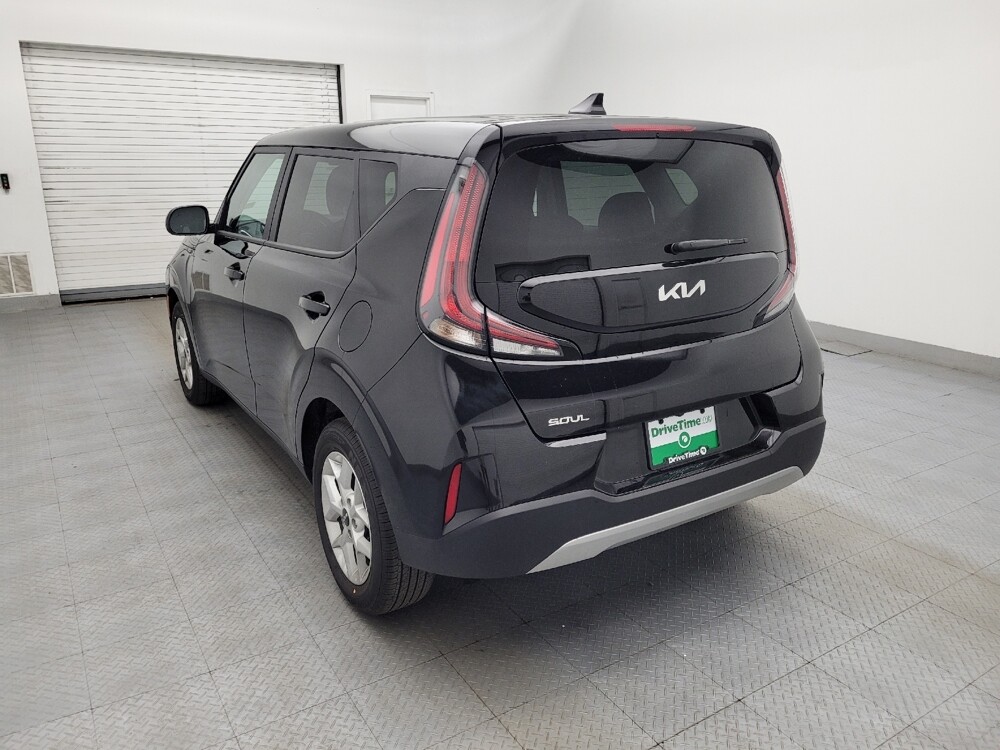 2025 Kia Soul in Fayetteville, NC 28304 - 18124097 5
