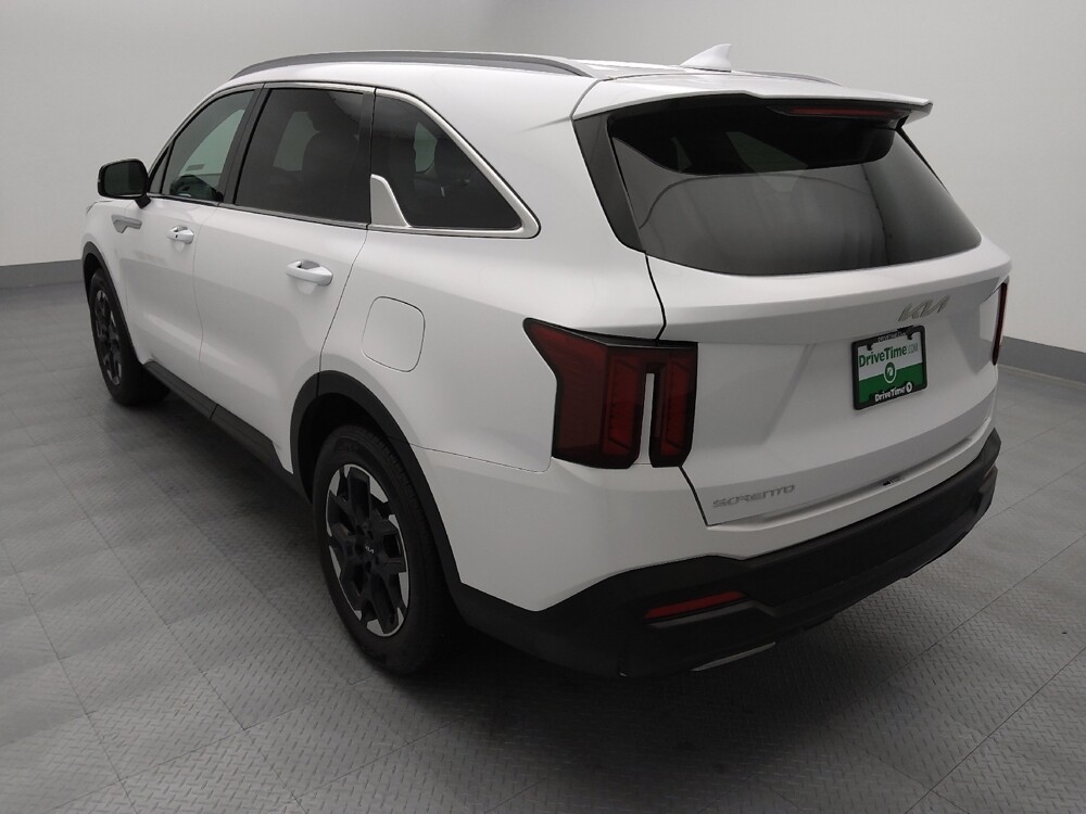 2024 Kia Sorento in Topeka, KS 66611 - 18124102 5