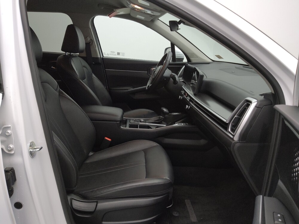 2024 Kia Sorento in Topeka, KS 66611 - 18124102 21