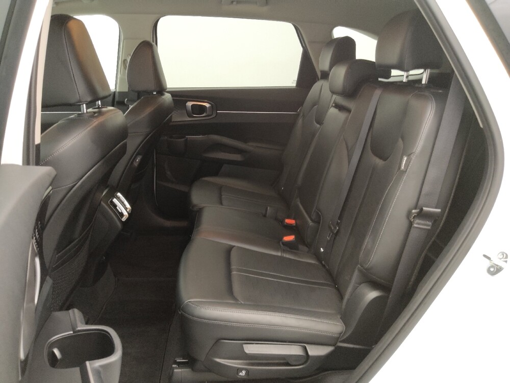 2024 Kia Sorento in Topeka, KS 66611 - 18124102 18