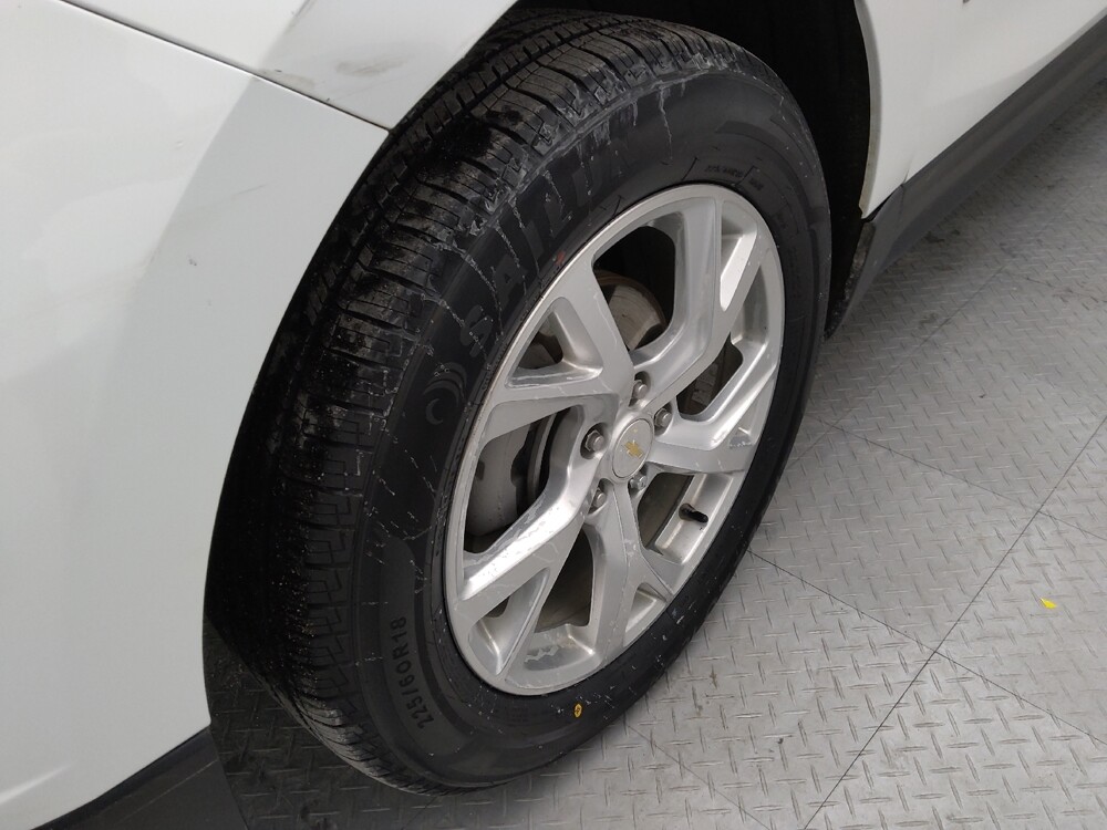 2021 Chevrolet Equinox in Topeka, KS 66611 - 18124103 31