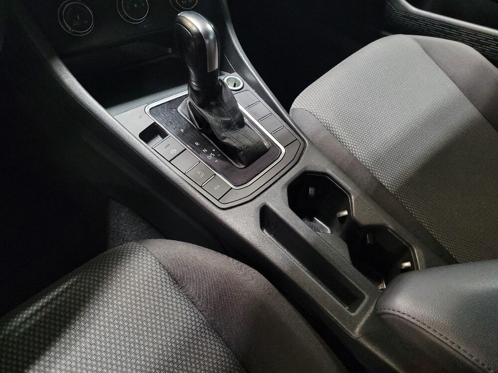 2019 Volkswagen Jetta in Miami, FL 33157 - 18124107 26