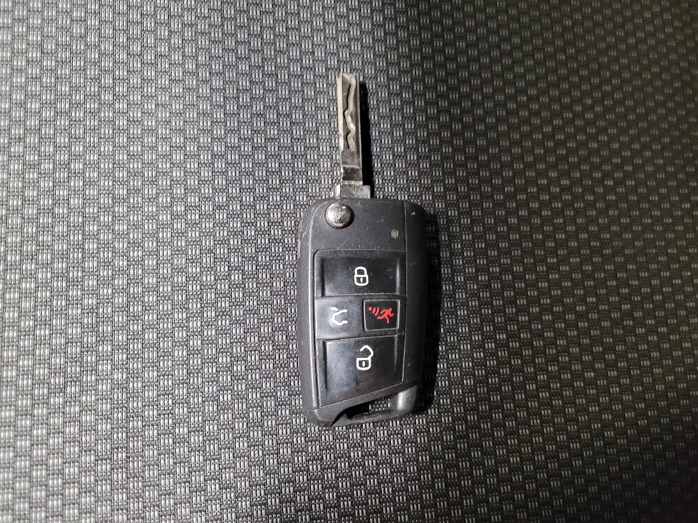 2019 Volkswagen Jetta in Miami, FL 33157 - 18124107 32