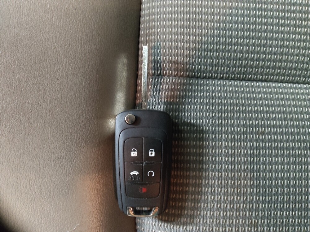 2015 Buick Verano in Marietta, GA 30062 - 18124109 32