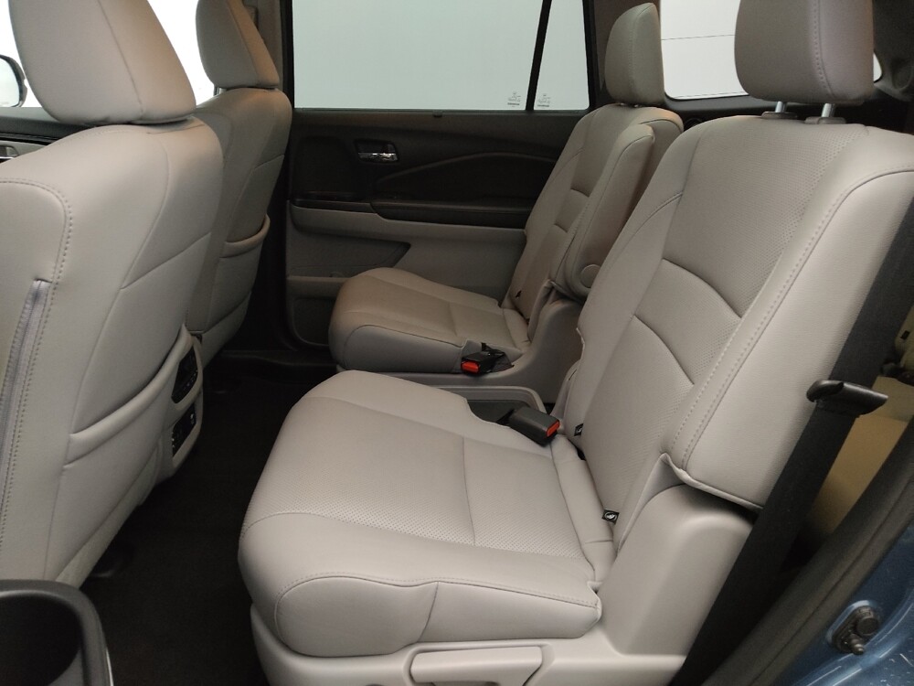 2017 Honda Pilot in Mobile, AL 36606 - 18124111 18