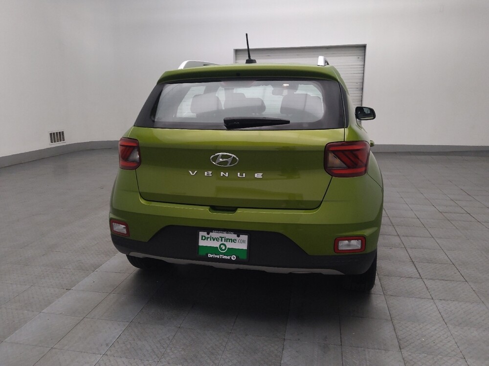 2024 Hyundai Venue in Marietta, GA 30062 - 18124112 7