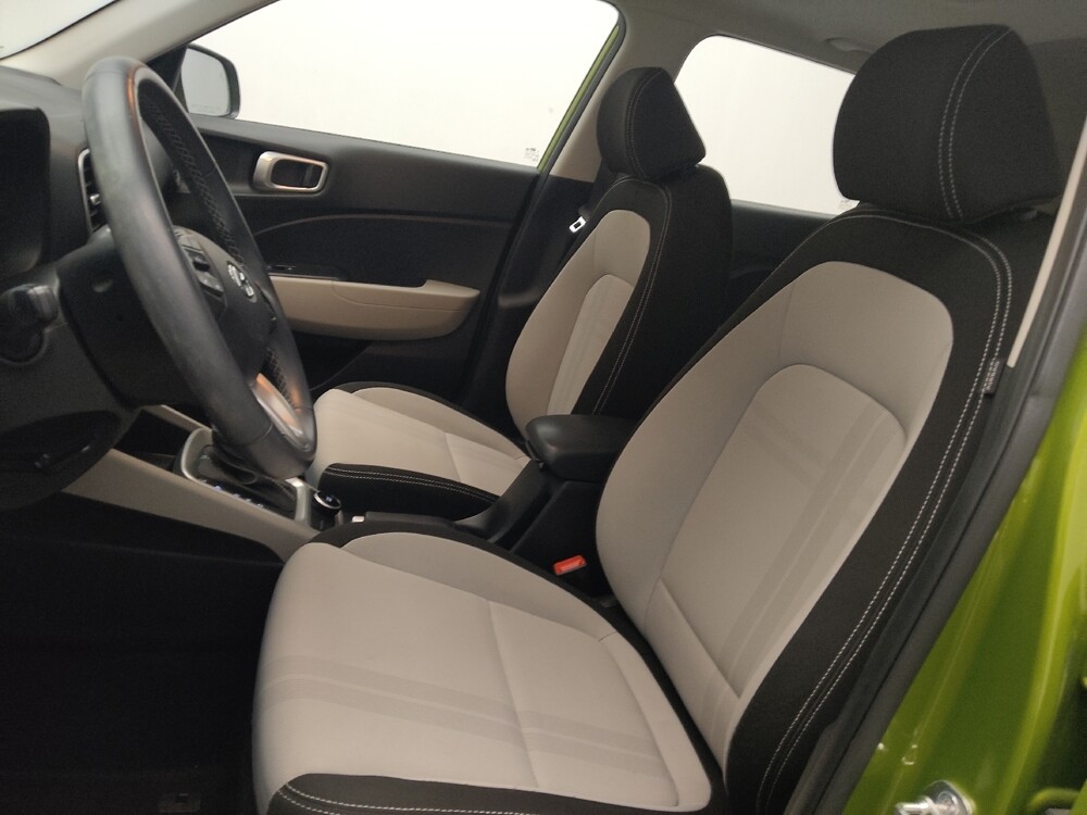 2024 Hyundai Venue in Marietta, GA 30062 - 18124112 17