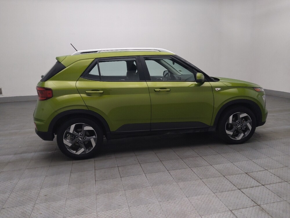 2024 Hyundai Venue in Marietta, GA 30062 - 18124112 10