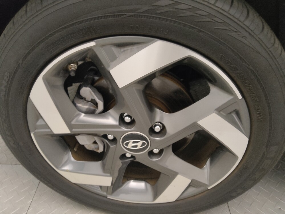 2024 Hyundai Venue in Marietta, GA 30062 - 18124112 31