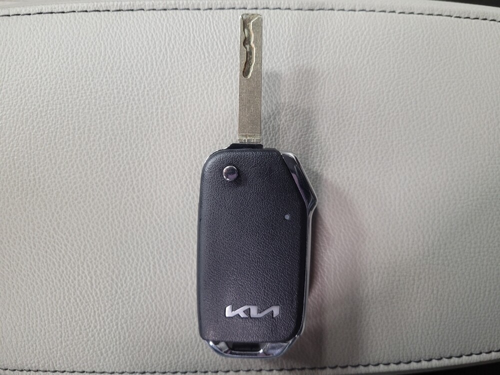 2025 Kia Soul in Birmingham, AL 35215 - 18124113 32