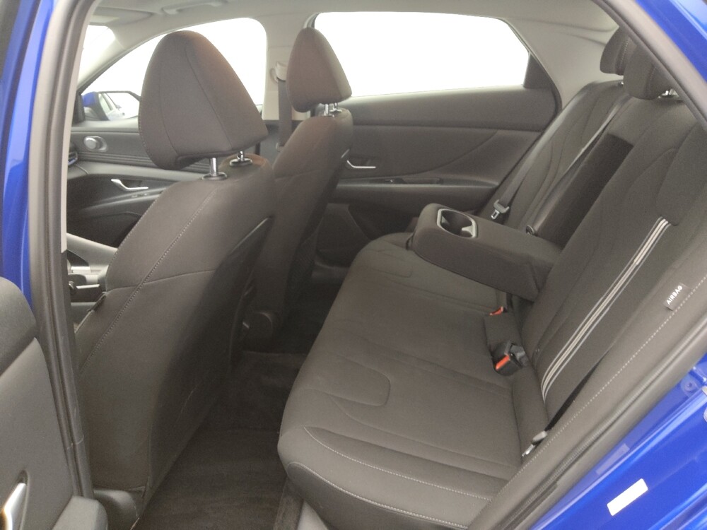 2025 Hyundai Elantra in Wichita, KS 67207 - 18124114 18