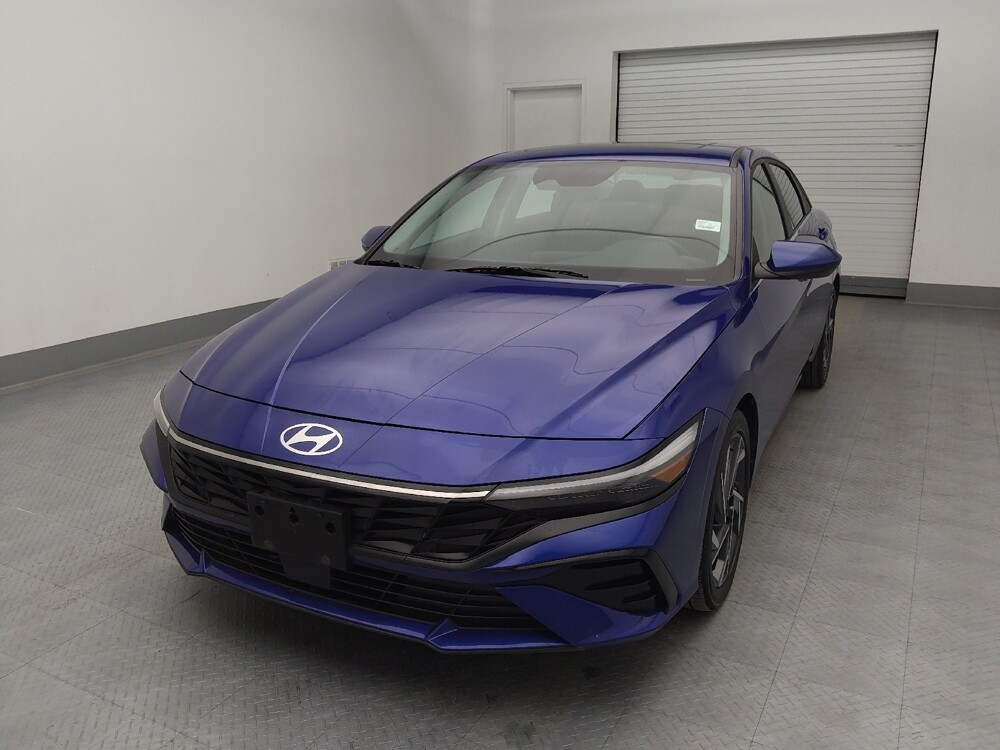 2025 Hyundai Elantra in Wichita, KS 67207 - 18124114 15