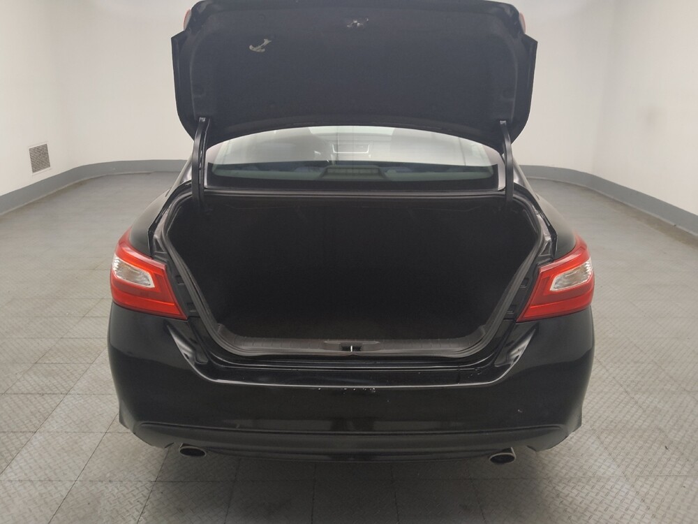 2017 Nissan Altima in Lombard, IL 60148 - 18124115 29