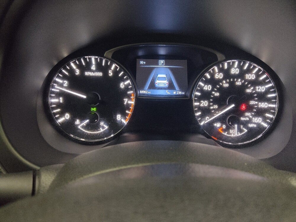 2017 Nissan Altima in Lombard, IL 60148 - 18124115 23