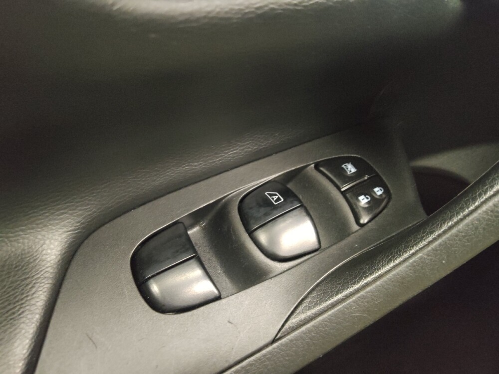 2017 Nissan Altima in Lombard, IL 60148 - 18124115 27