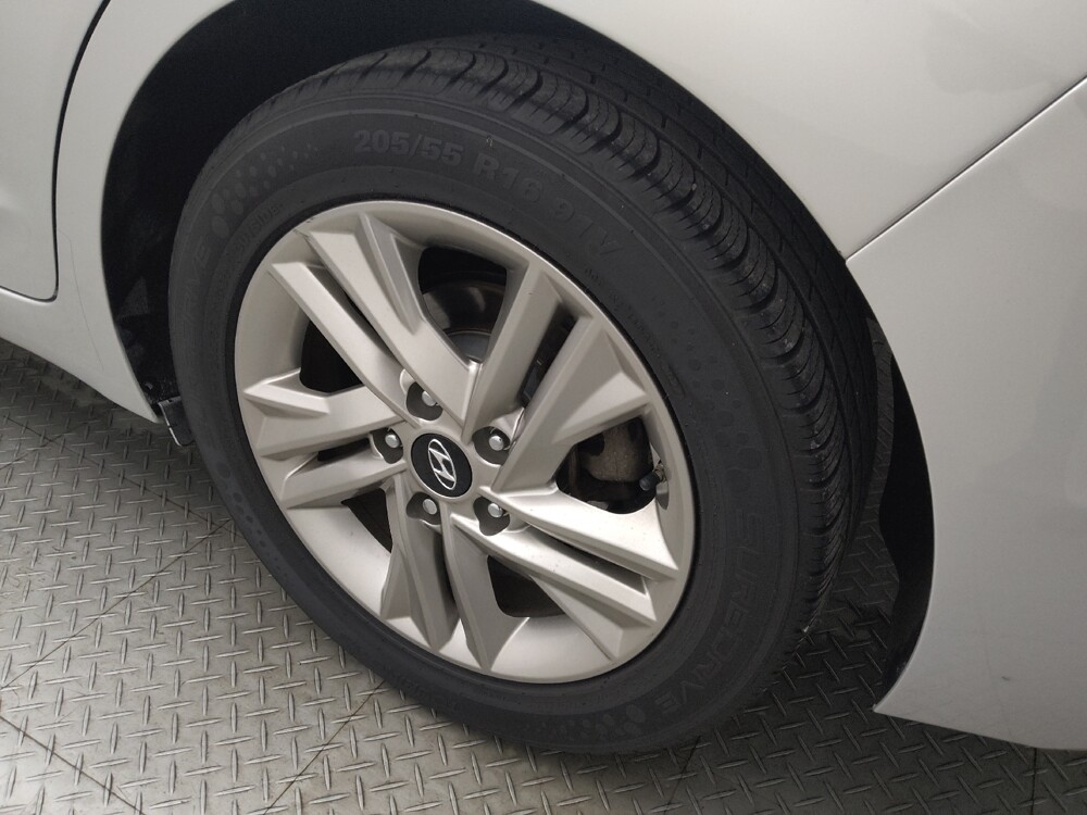 2020 Hyundai Elantra in Houston, TX 77060 - 18124117 31