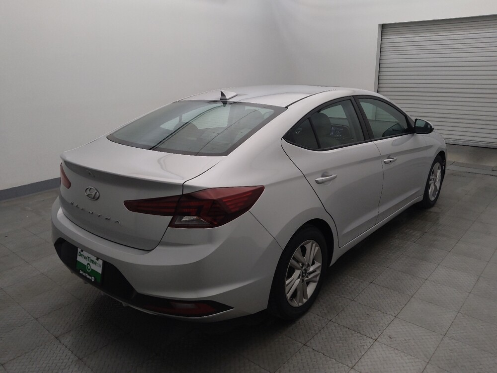 2020 Hyundai Elantra in Houston, TX 77060 - 18124117 9