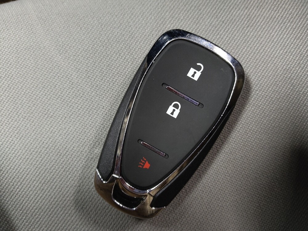 2021 Chevrolet Equinox in Mesa, AZ 85210 - 18124122 32