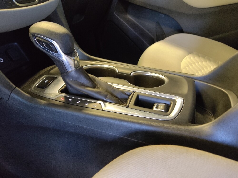 2021 Chevrolet Equinox in Mesa, AZ 85210 - 18124122 26