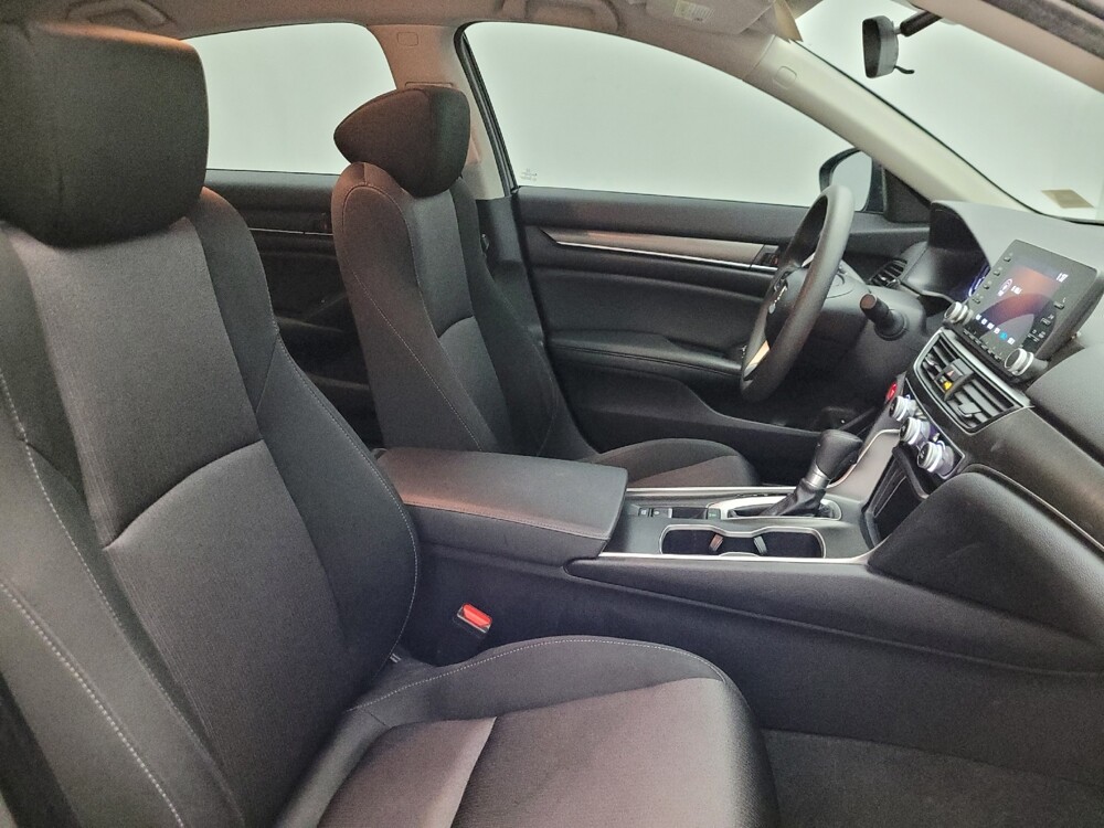 2020 Honda Accord in Chandler, AZ 85225 - 18124127 21