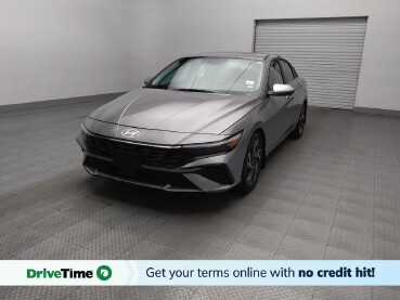 2025 Hyundai Elantra in Arlington, TX 76011