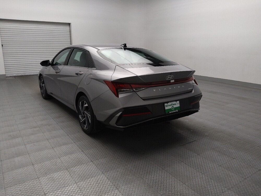 2025 Hyundai Elantra in Arlington, TX 76011 - 18124128 5