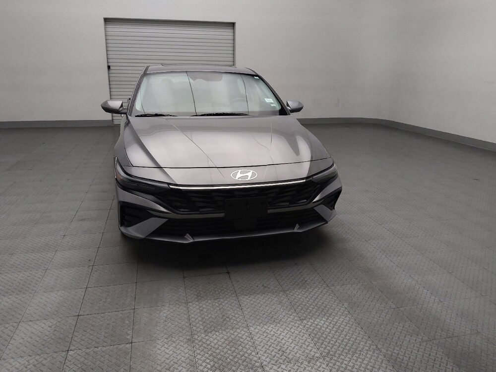 2025 Hyundai Elantra in Arlington, TX 76011 - 18124128 14
