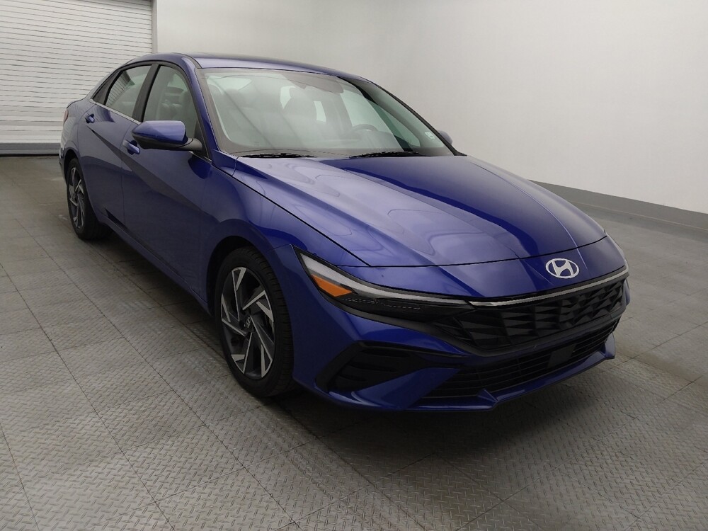 2024 Hyundai Elantra in Gainesville, FL 32609 - 18124129 13