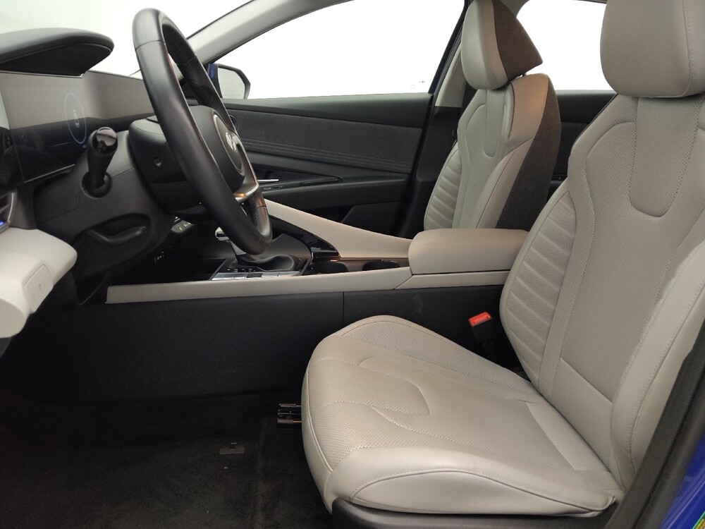 2024 Hyundai Elantra in Gainesville, FL 32609 - 18124129 17