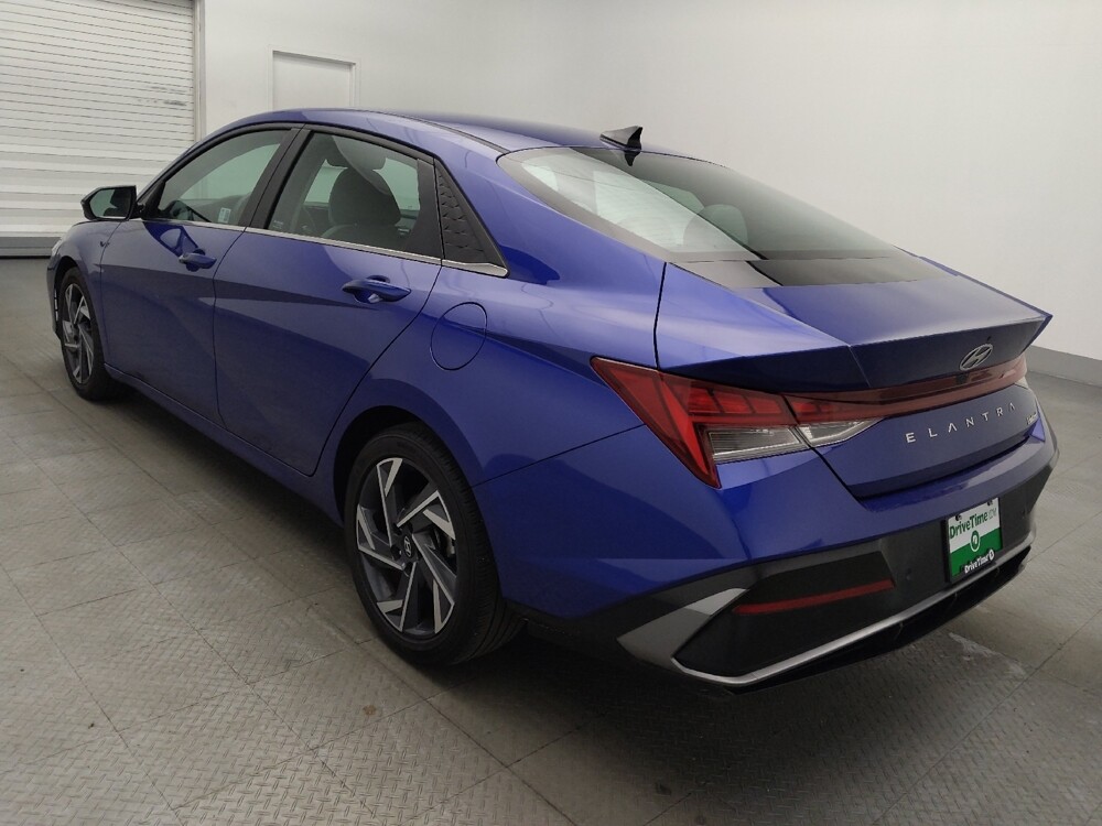 2024 Hyundai Elantra in Gainesville, FL 32609 - 18124129 5