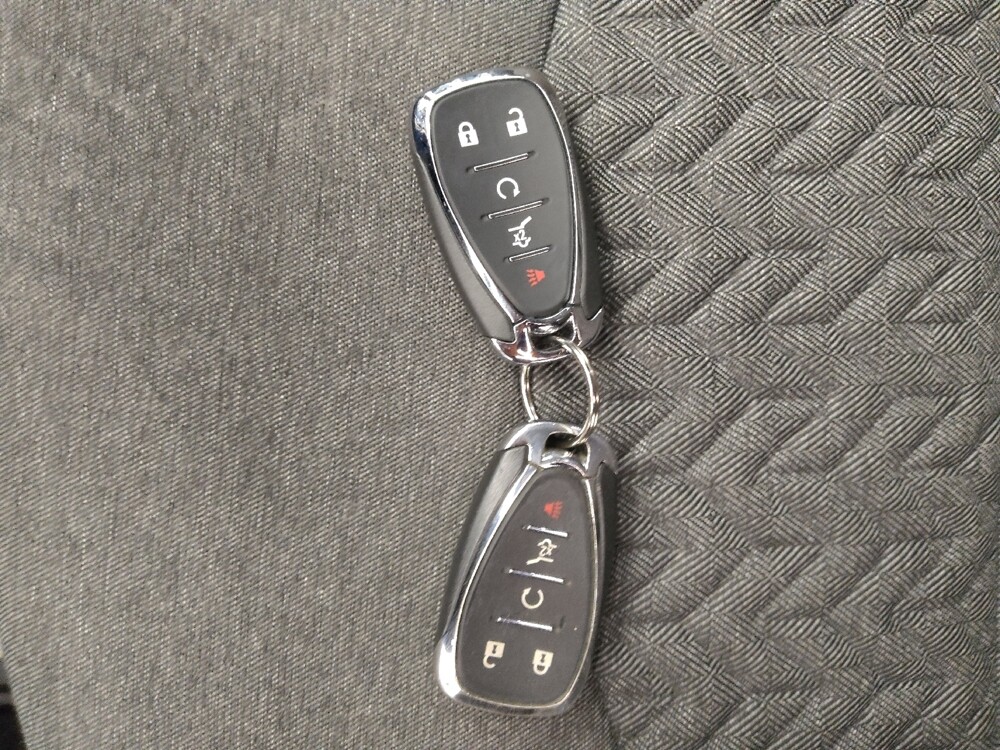 2024 Chevrolet Equinox in Wichita, KS 67207 - 18124131 32