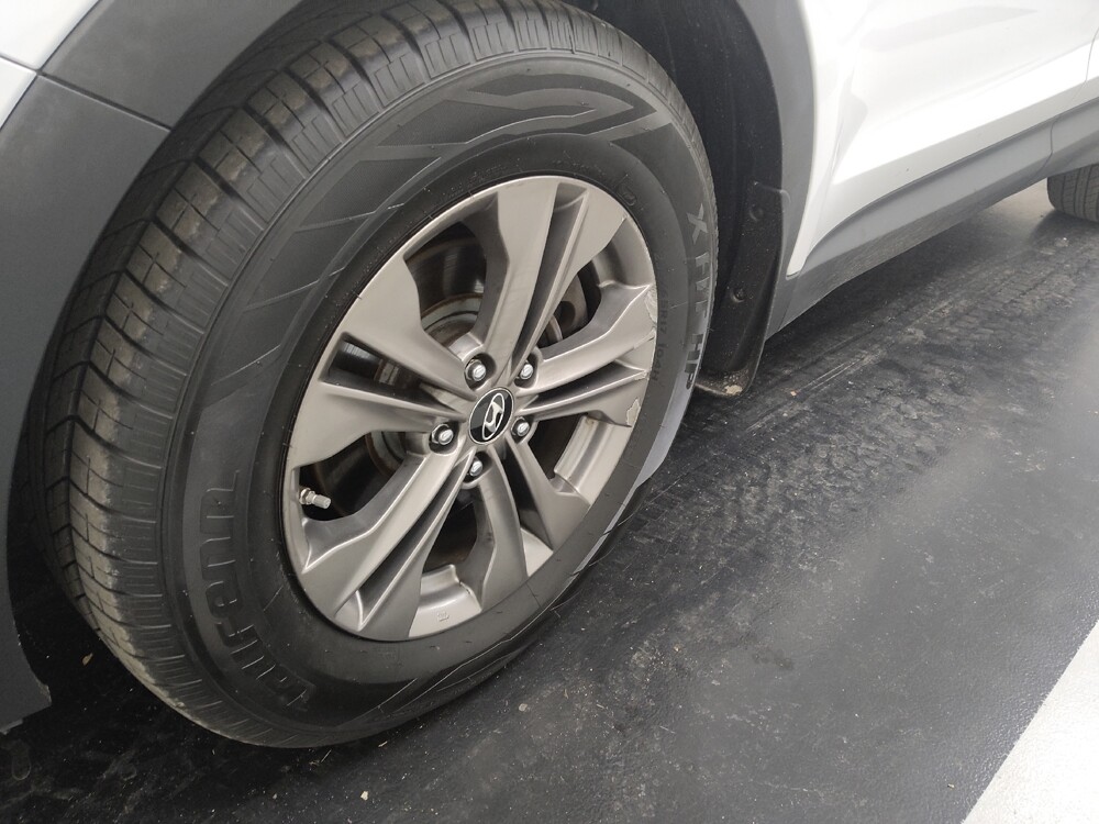 2013 Hyundai Santa Fe in St. Louis, MO 63136 - 18124132 31