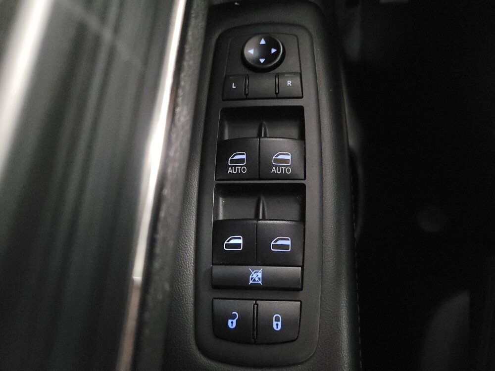 2020 Jeep Grand Cherokee in Union City, GA 30291 - 18124137 27