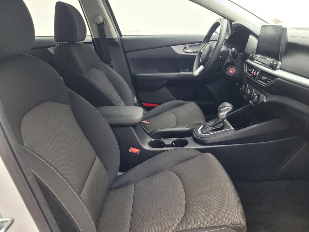 2024 Kia Forte in Memphis, TN 38128 - 18124138 21