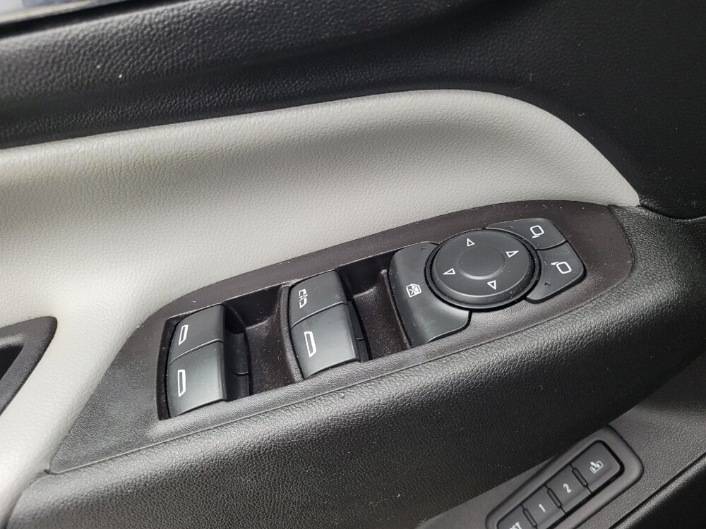 2020 Chevrolet Equinox in Memphis, TN 38128 - 18124139 27