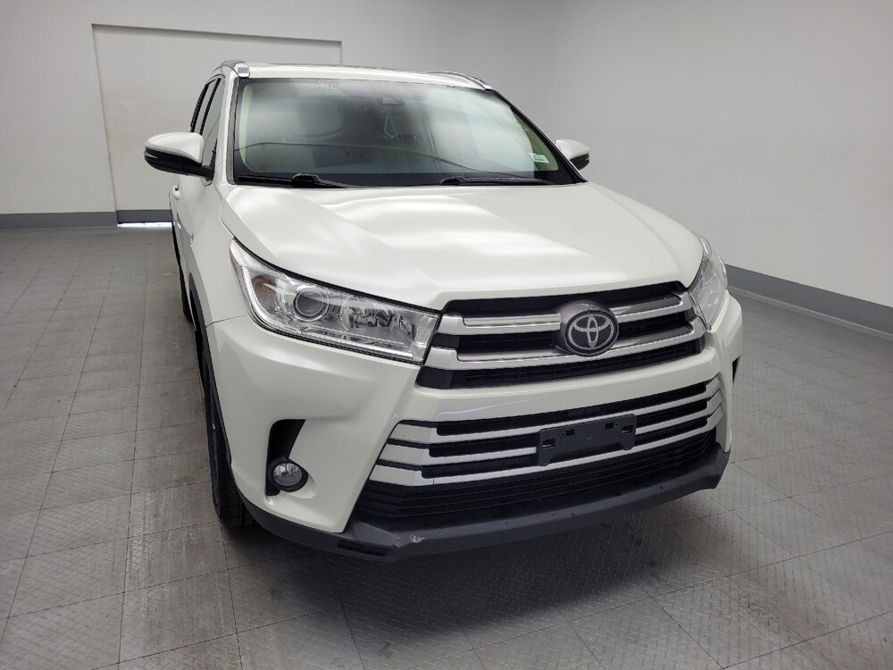 2019 Toyota Highlander in Memphis, TN 38128 - 18124141 14