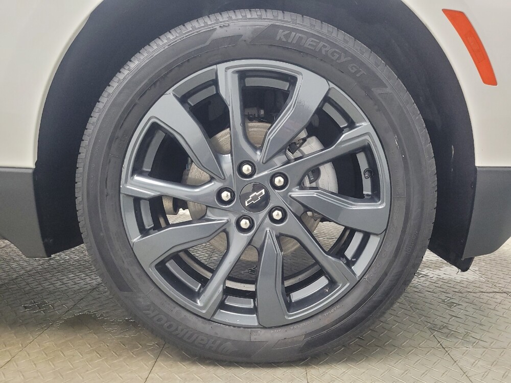 2022 Chevrolet Equinox in Indianapolis, IN 46222 - 18124142 31