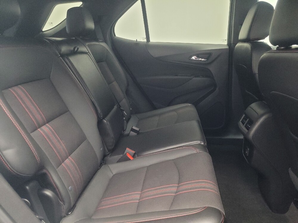 2022 Chevrolet Equinox in Indianapolis, IN 46222 - 18124142 19