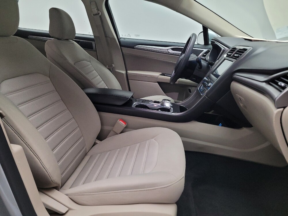 2020 Ford Fusion in Fresno, CA 93726 - 18124143 21