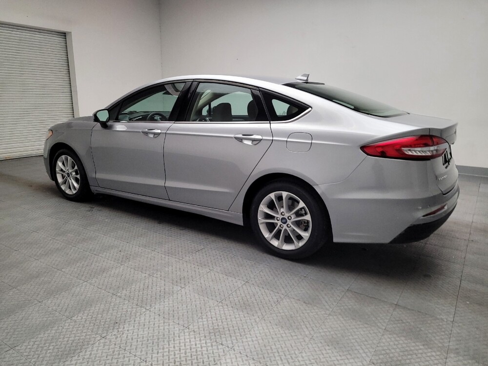 2020 Ford Fusion in Fresno, CA 93726 - 18124143 3